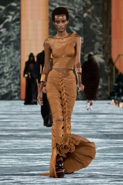 Look 89